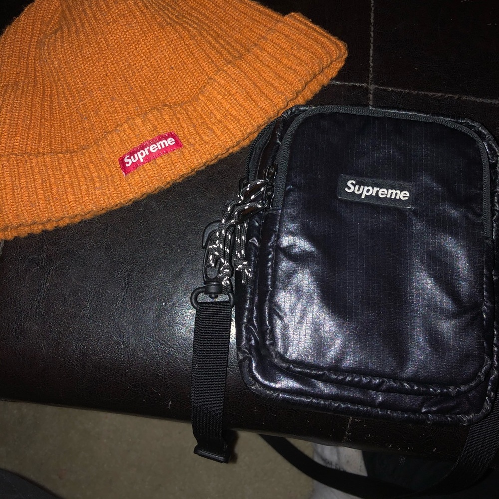supreme shoulder bag og
